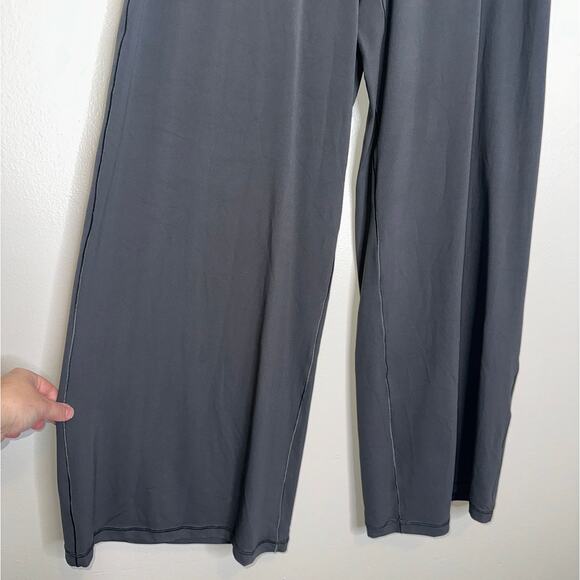 Aerie OFFLINE Real Me XTRA High Waisted Trouser Pants Smoked Gray Wide Leg XL - Picture 5 of 8